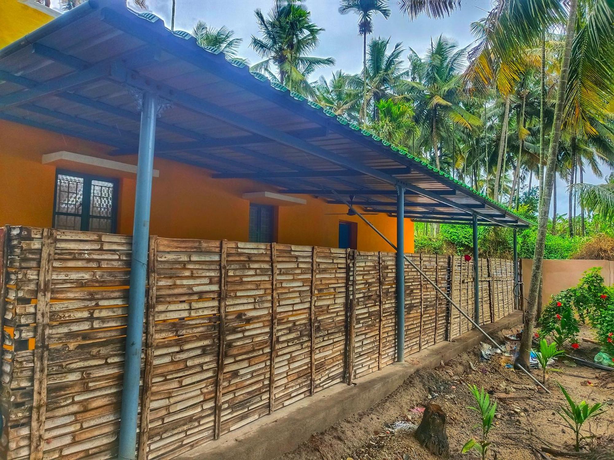 Shivalaya Farmstay Located Amdist Coconut Farm With River Access Near Isha,Adiyogi,Siruvani Alandurai Екстер'єр фото